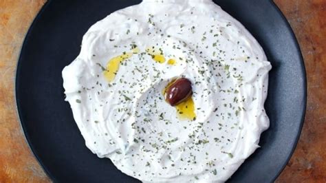 homemade-tzatziki-thats-ready-in-a-snap-and-perfect image