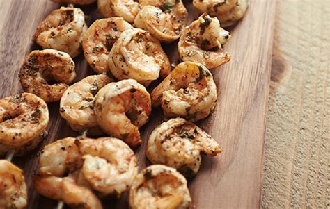 grilled-shrimp-with-cilantro-lime-marinade-edible image