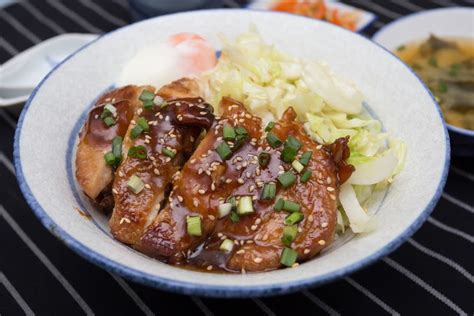 you-would-never-guess-this-delicious-teriyaki-chicken image