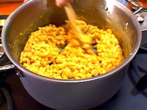 alton-browns-stove-top-mac-and-cheese image