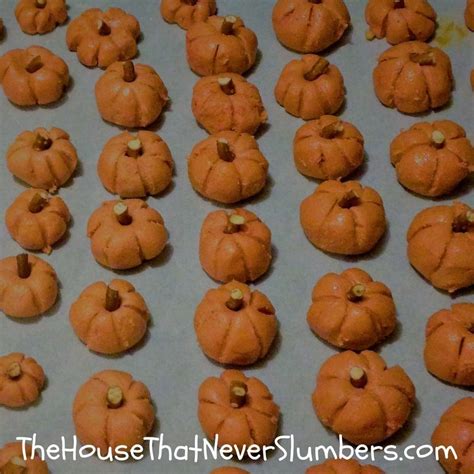 peanut-butter-pumpkins-the-house-that-never-slumbers image
