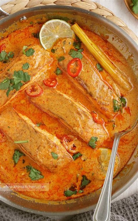 thai-salmon-curry-khins-kitchen image