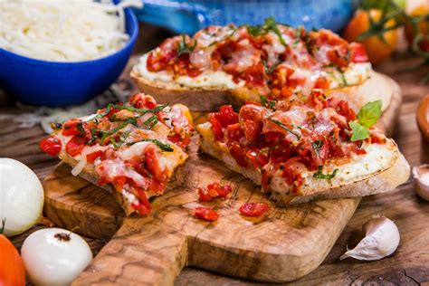 recipe-taste-of-home-bruschetta-melts-home image