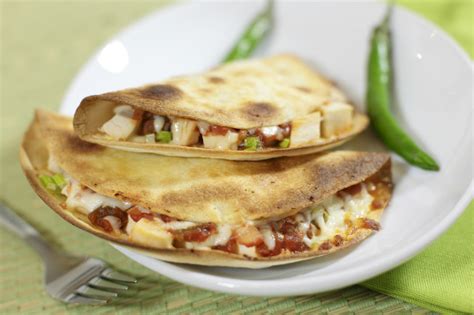 cheesy-chicken-crunchie-quesadillas-unlock-food image