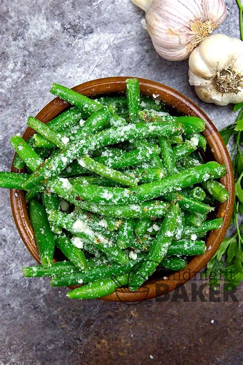 italian-green-bean-salad-the-midnight-baker-serve-hot image