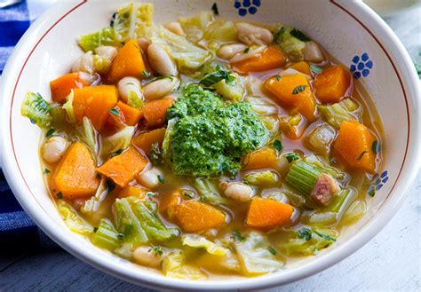 olive-harvest-soup-zuppa-frantoiana-italian-food image