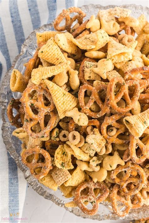easy-ranch-party-mix image