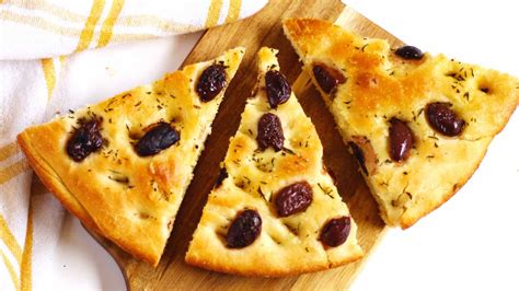 olive-rosemary-focaccia-bread-recipe-rhubarbarians image