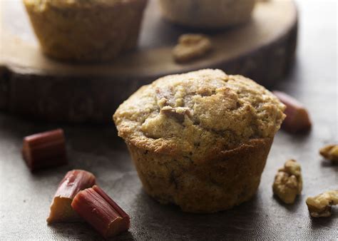 rhubarb-muffins-with-cinnamon-and-walnuts-just-a image