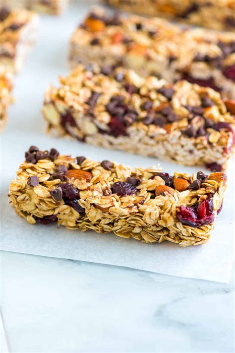 soft-and-chewy-granola-bars image