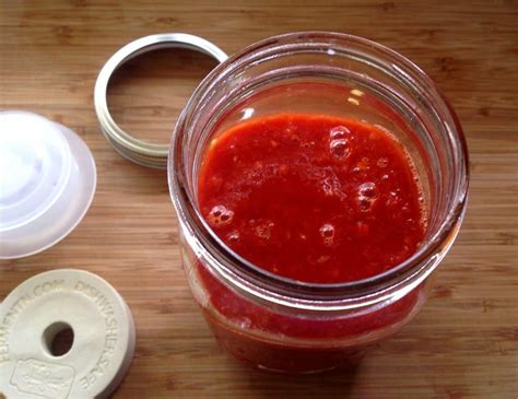 how-to-make-fermented-hot-sauce-grow-forage image