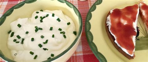 homemade-quark-recipe-a-mixture-of-milk-and-buttermilk-easy image