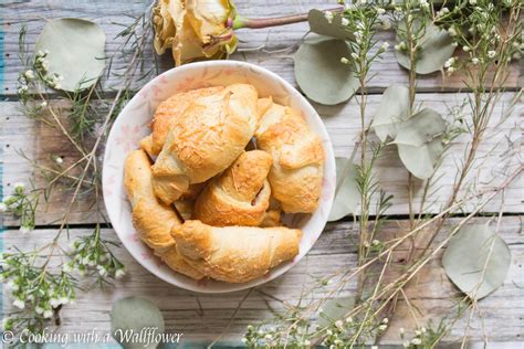 parmesan-bacon-stuffed-crescent-rolls-cooking-with image