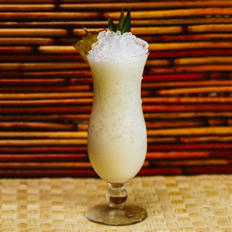 pina-colada-cocktail-recipe-liquorcom image