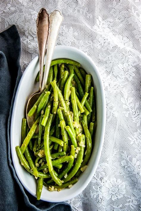 how-to-cook-fresh-green-beans-so-they-actually-taste image