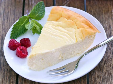 crustless-ricotta-cheesecake-healthy-recipes-blog image