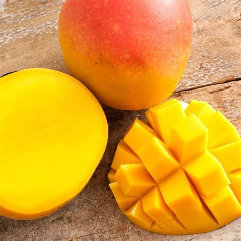 is-mango-a-citrus-fruit-surprising-answer image