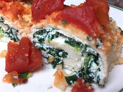 stuffed-chicken-breast-with-spinach-and-ricotta image
