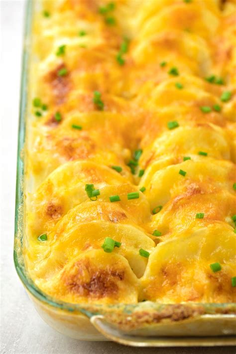 cheesy-au-gratin-potatoes-recipe-life-made image