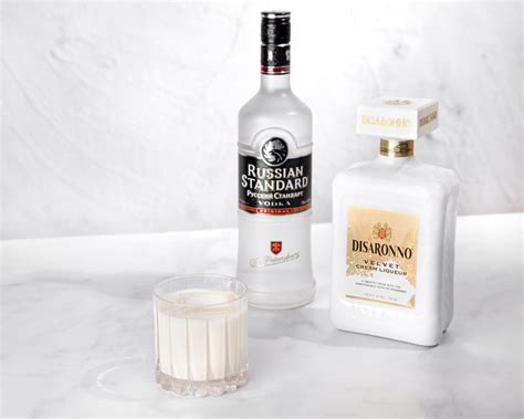 rich-and-creamy-cocktails-with-disaronno-velvet image