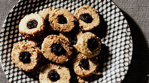 cherry-almond-shortbread-cookies-recipe-bon-apptit image