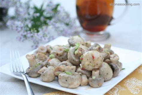 marinated-mushroom-salad-with-step-by-step image