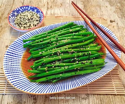 green-bean-salad-with-sesame-soy-healthy-quick image