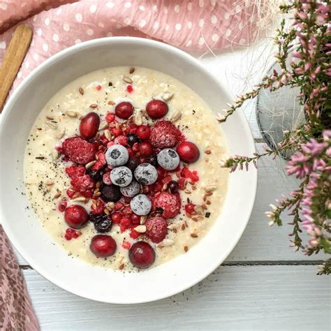 quick-vanilla-porridge-heavenlynn-healthy image