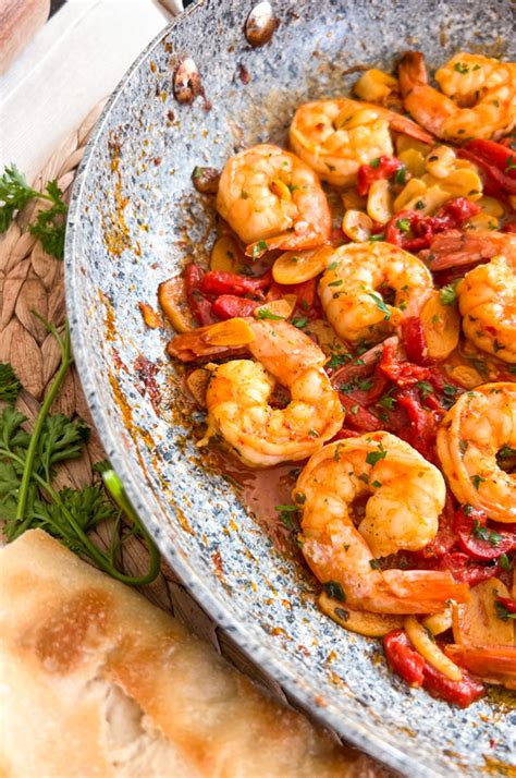 savory-garlic-shrimp-with-peppers-quick-easy-15 image
