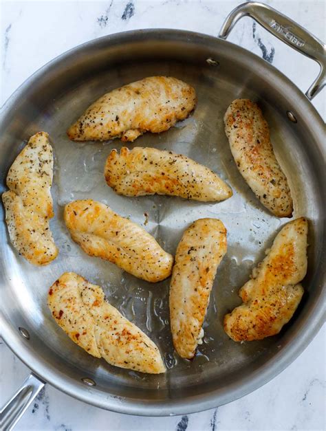 creamy-chicken-broccoli-recipe-cookin-with-mima image