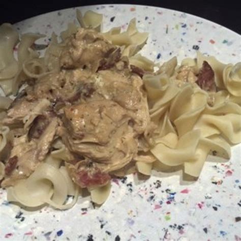 slow-cooker-smothered-chicken-with-bacon image
