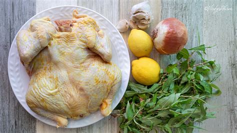 vietnamese-steamed-whole-chicken-with-turmeric-and image