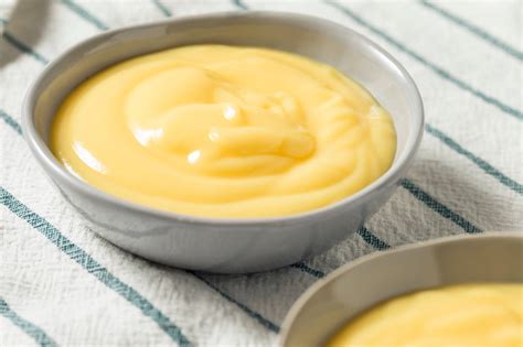 classic-vanilla-pudding-the-english-kitchen image