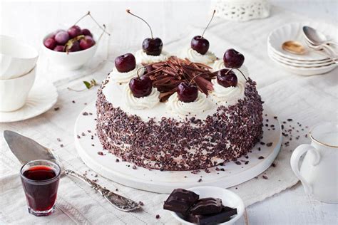 how-to-make-a-german-black-forest-cake-fine-dining image