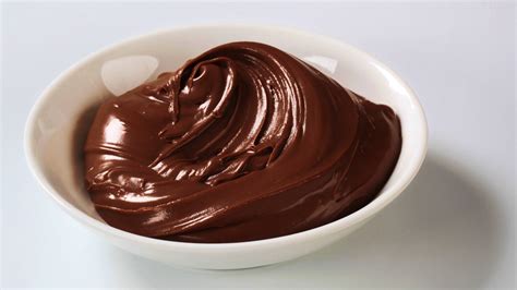 chocolate-butter-is-the-new-nutella-and-well-show-you image
