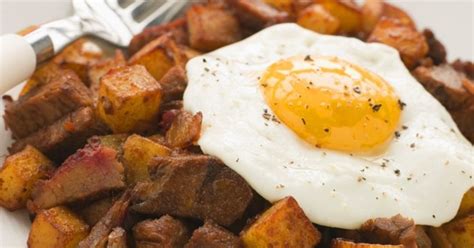 sunny-side-up-egg-with-sweet-potato-hashbrowns image