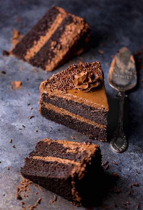 super-decadent-chocolate-cake-with-chocolate-fudge image