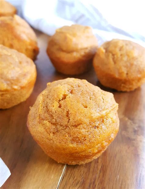 mini-pumpkin-muffins-beat-bake-eat image