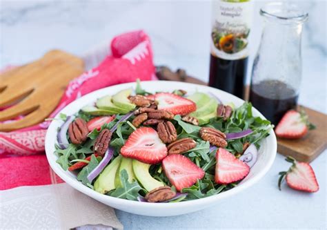 strawberry-salad-with-balsamic-dressing-everydaymaven image