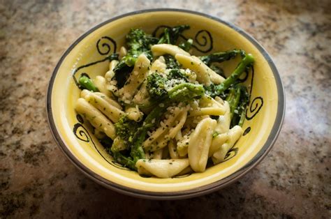 cavatelli-and-broccoli-the-italian-recipe-la-cucina-italiana image