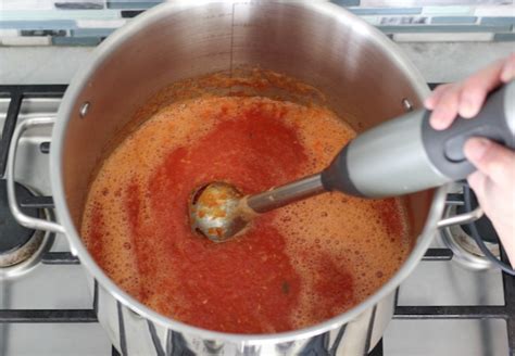 how-to-make-tomato-vegetable-juice-olgas-flavor image