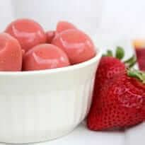 strawberry-gummies-with-cream-mommypotamus image