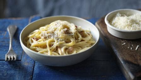 chicken-carbonara-recipe-bbc-food image