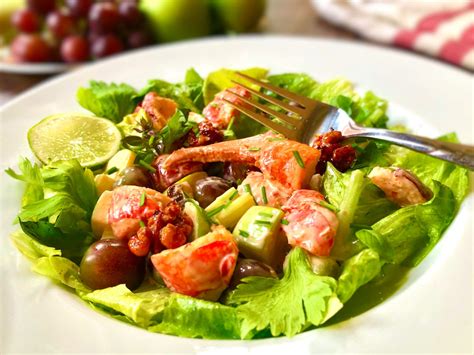 thai-spiced-lobster-waldorf-salad image