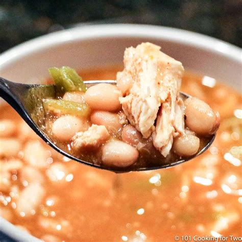 healthy-crock-pot-white-chicken-chili-101-cooking-for image