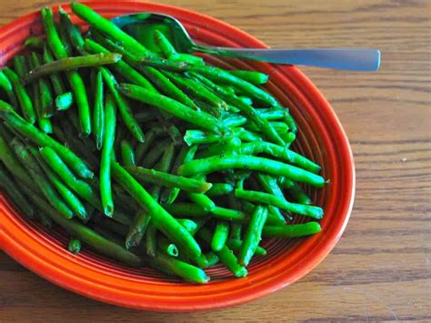 grilled-green-beans-in-foil-dadcooksdinner image