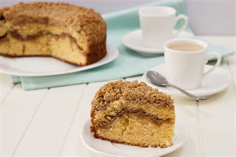 quick-coffee-cake-with-cinnamon-oat-streusel-the image