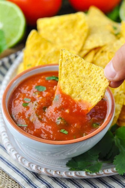 5-minute-homemade-salsa-the-seasoned-mom image