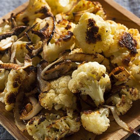 roasted-cauliflower-carmelized-onions-clean-food image