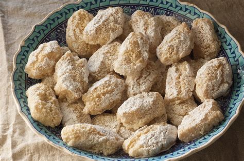 ricciarelli-sienese-almond-biscuits image